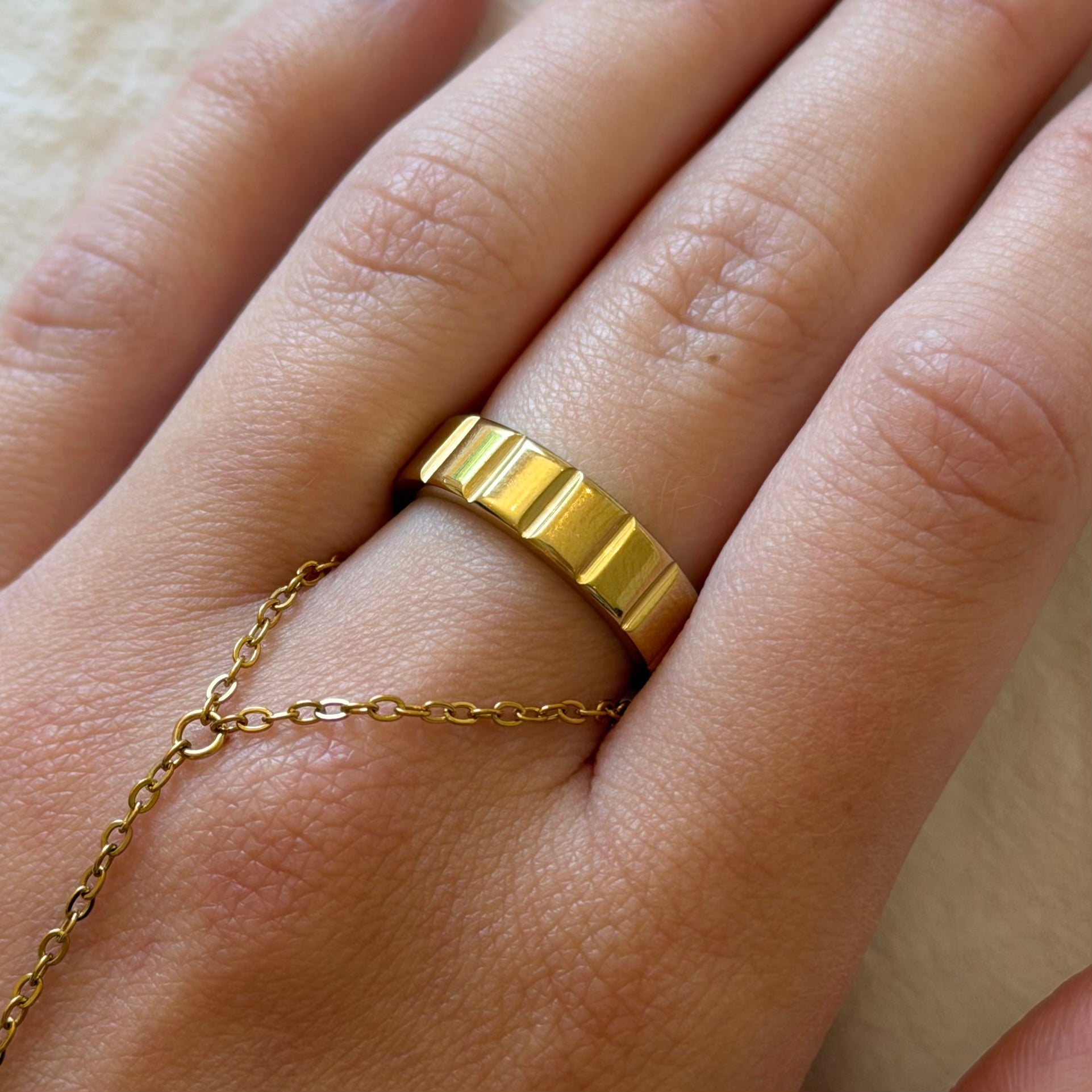 Bricks Ring