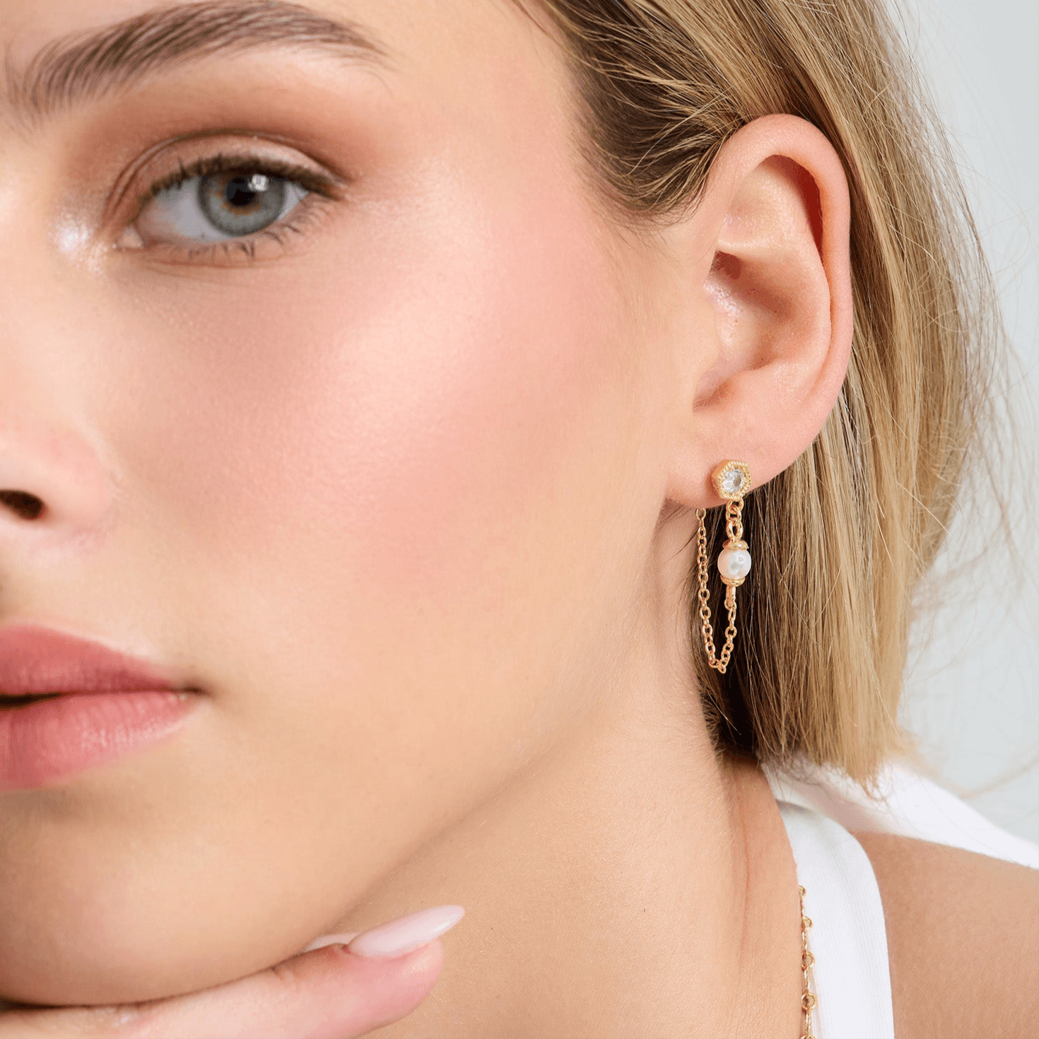 Zoe Earrings