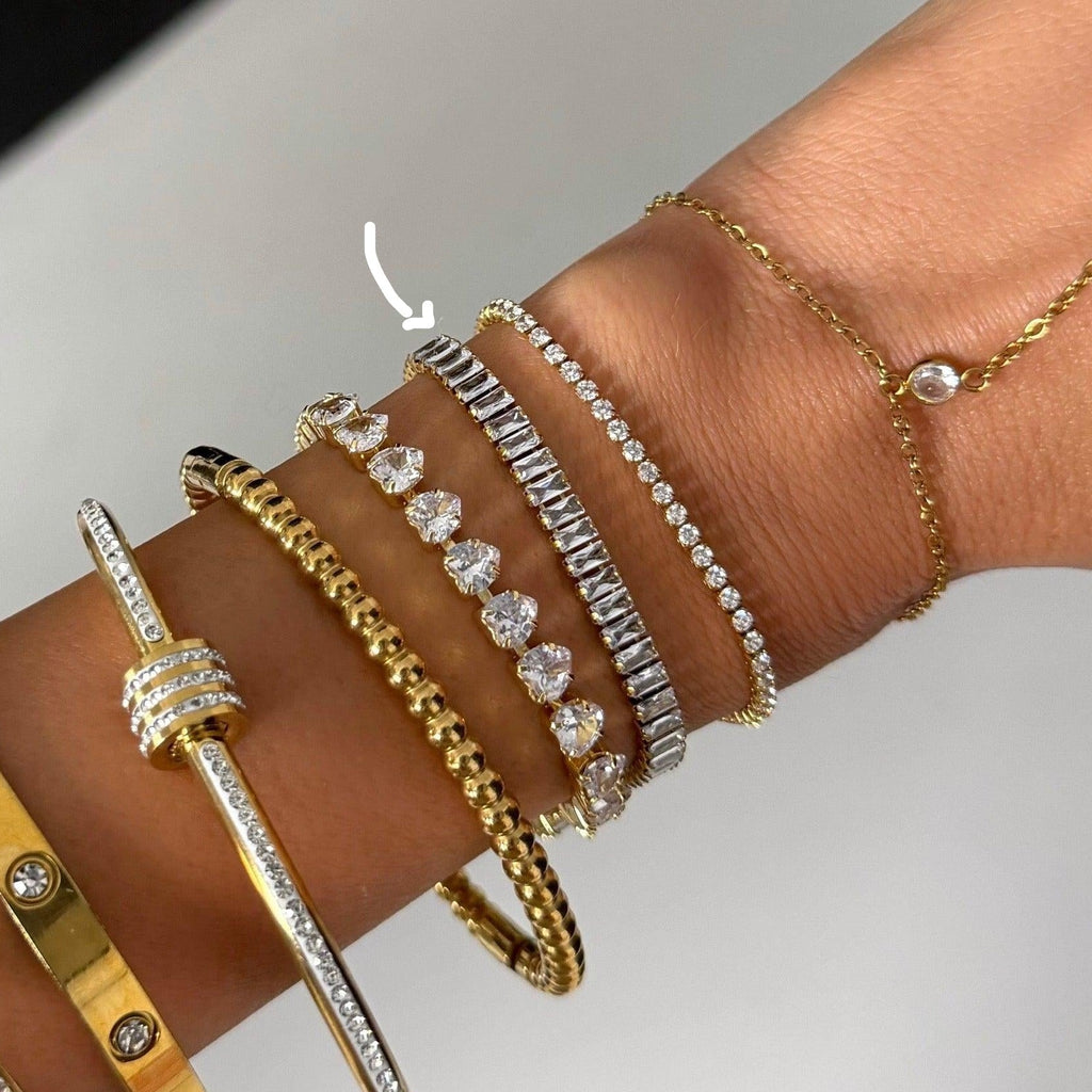 She's An Icon Tennis Bracelet - EVRYJEWELS