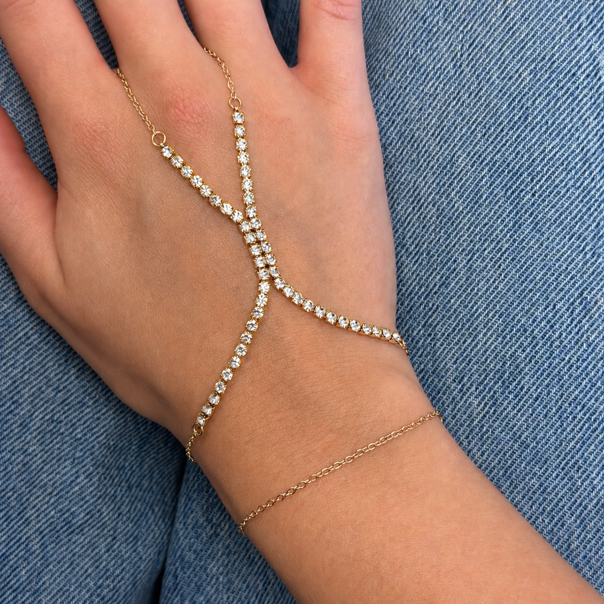 Frosted Tennis Hand Chain - EVRYJEWELS