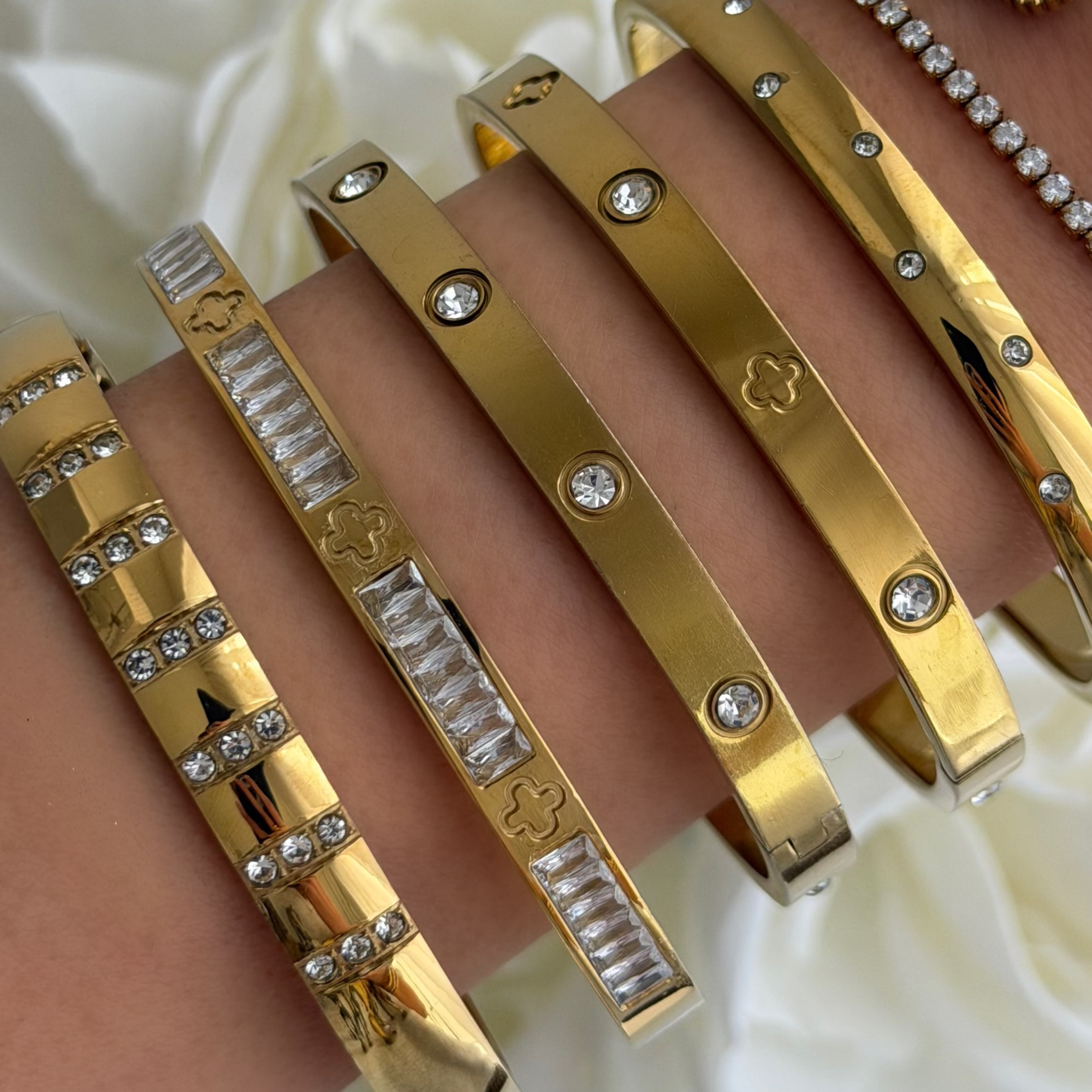 Classic Bangle