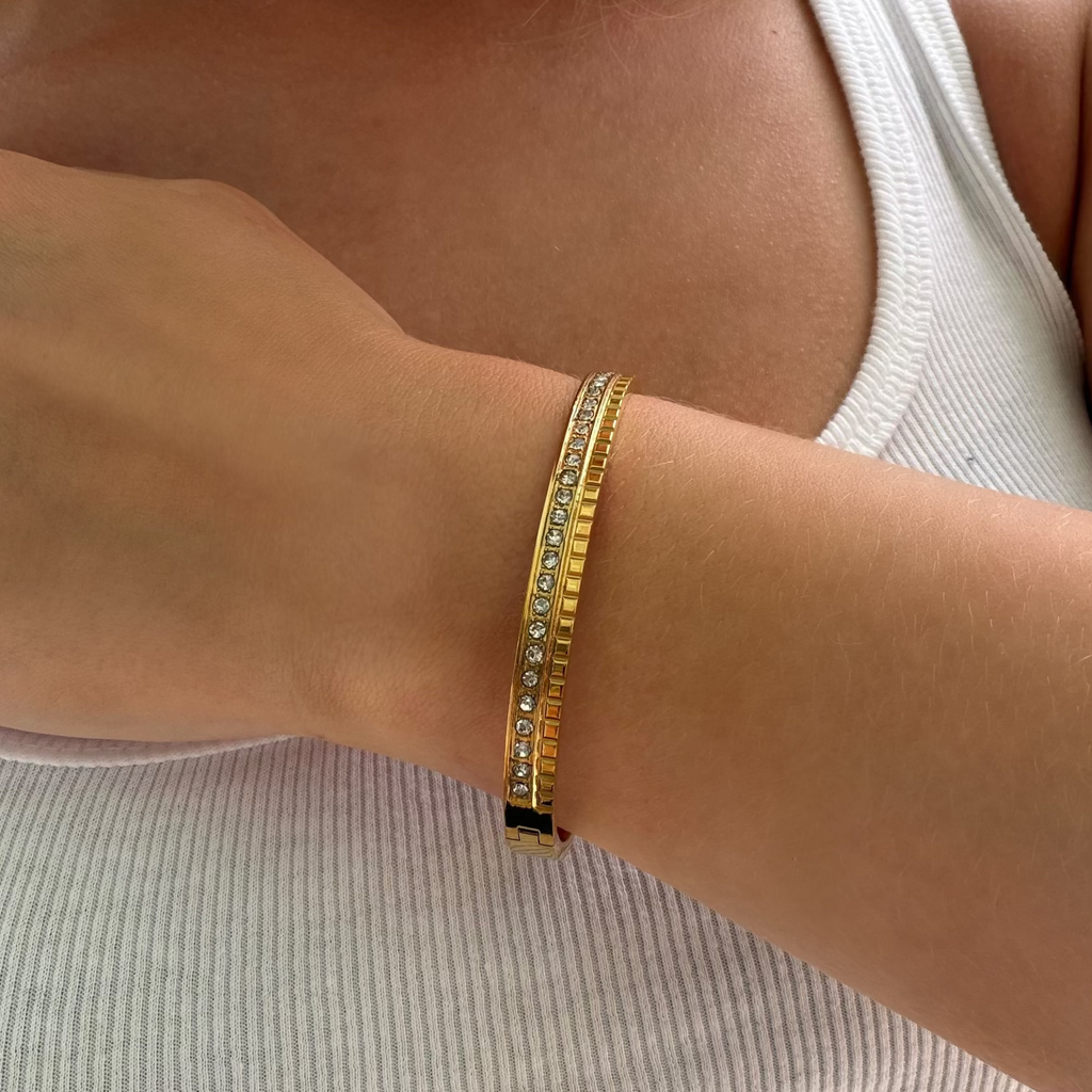 Royalty Tennis Bangle - EVRYJEWELS