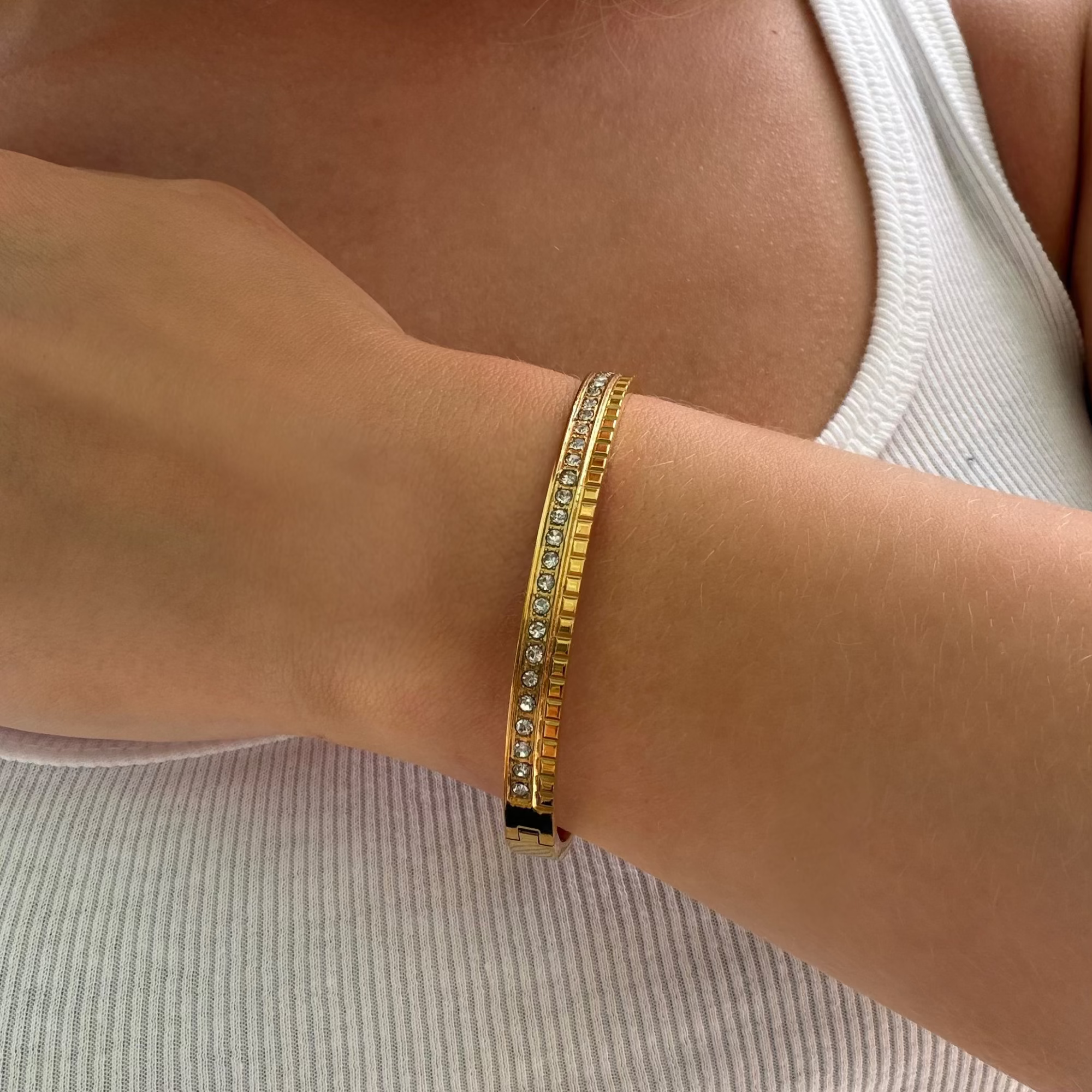 Royalty Tennis Bangle - EVRYJEWELS