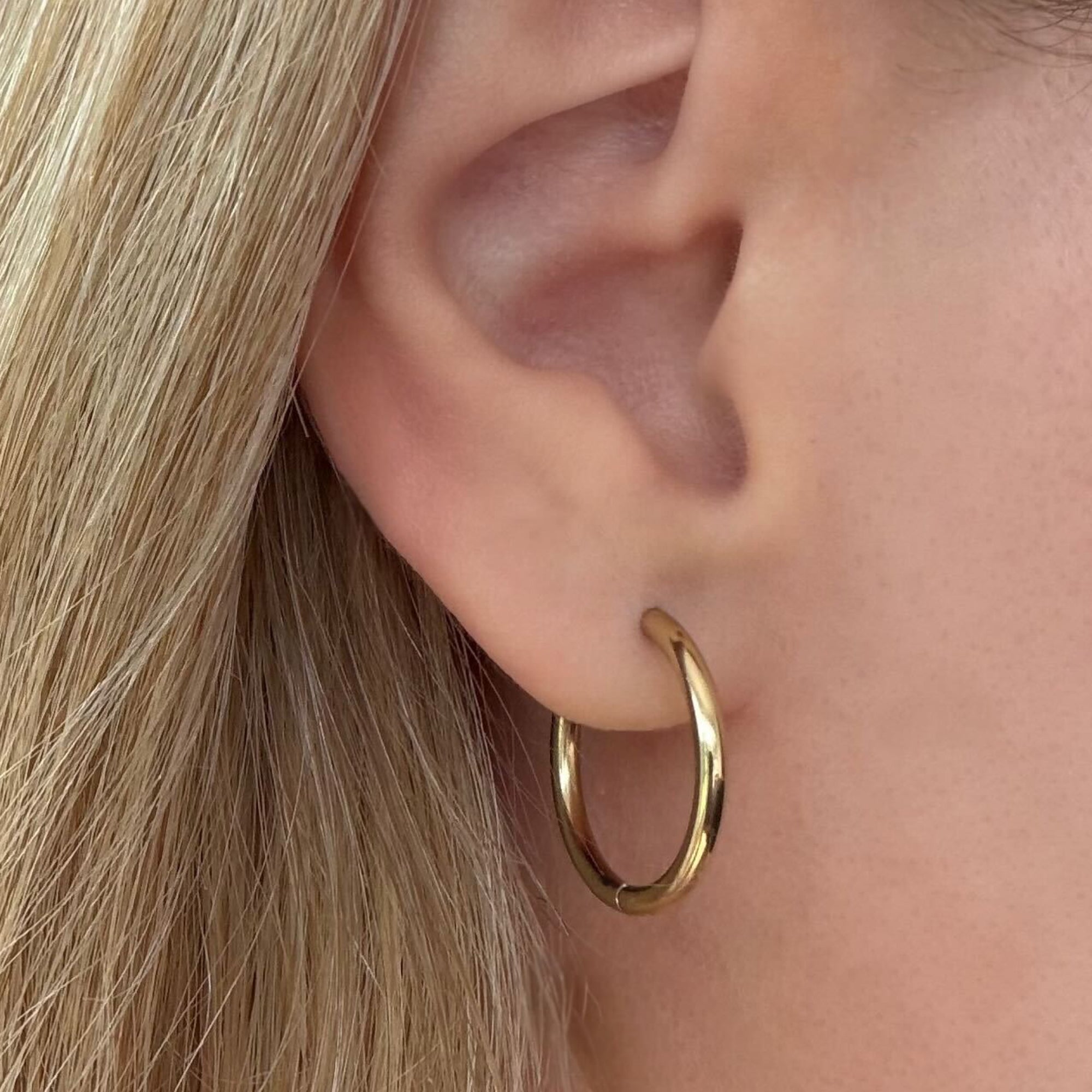 Cutie Thin Hoop Earrings - EVRYJEWELS