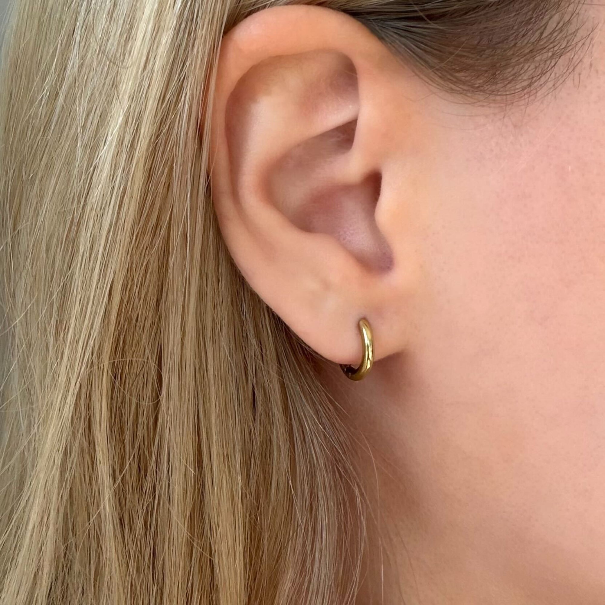 Cutie Thin Hoop Earrings - EVRYJEWELS