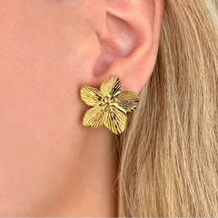 Spring Flower Studs - EVRYJEWELS