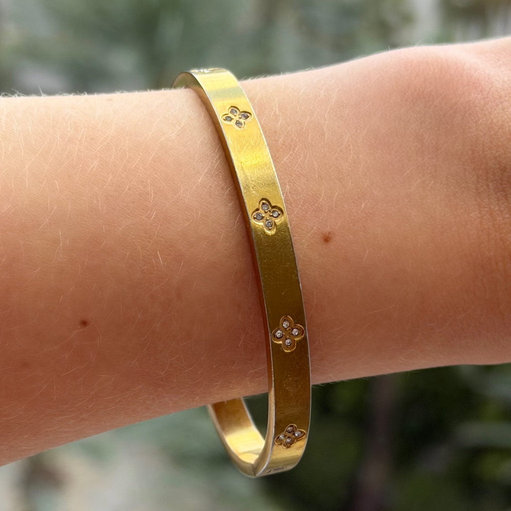 Rosalia Bangle - EVRYJEWELS