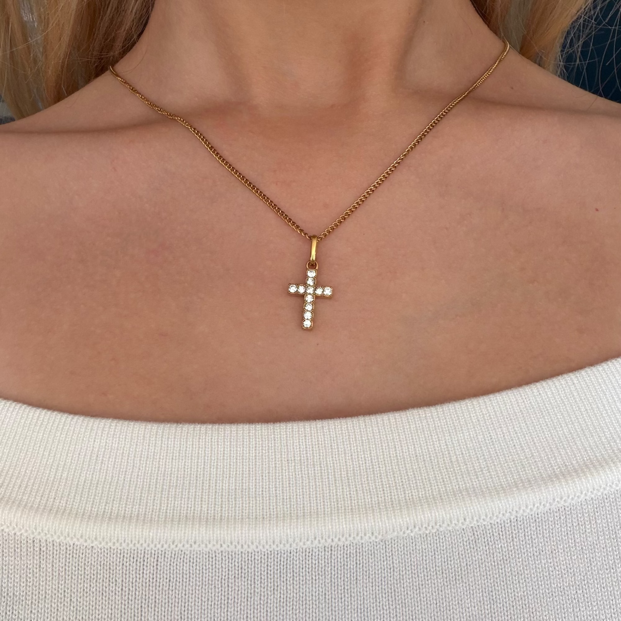 Don't Cross Me Necklace - EVRYJEWELS