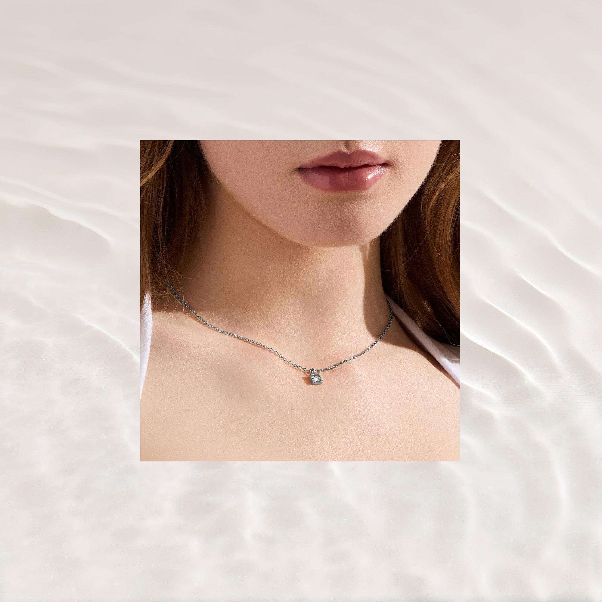 Faye Birthstone Necklace