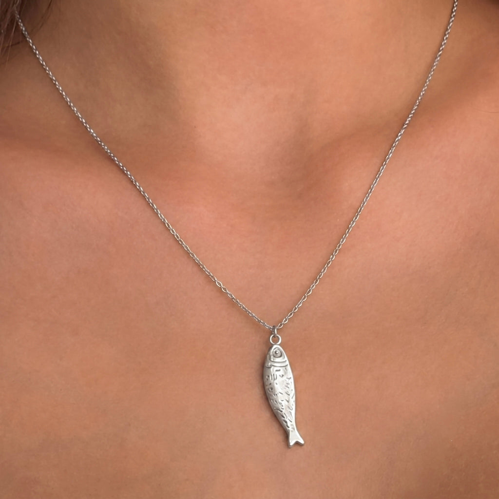 Salty Babe Necklace - EVRYJEWELS
