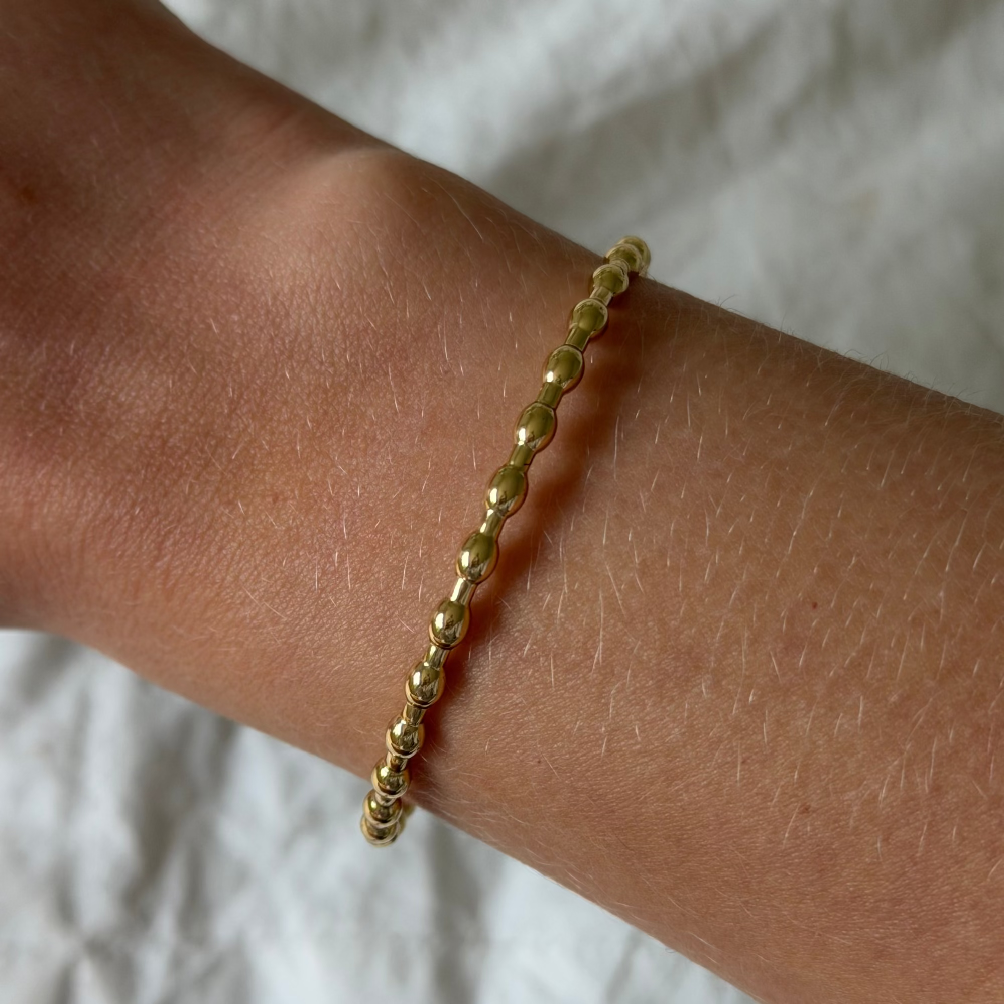 Glow Bead Bangle - EVRYJEWELS