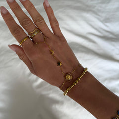 Sunny Daze Hand Chain - EVRYJEWELS