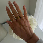 Elise Hand Chain - EVRYJEWELS
