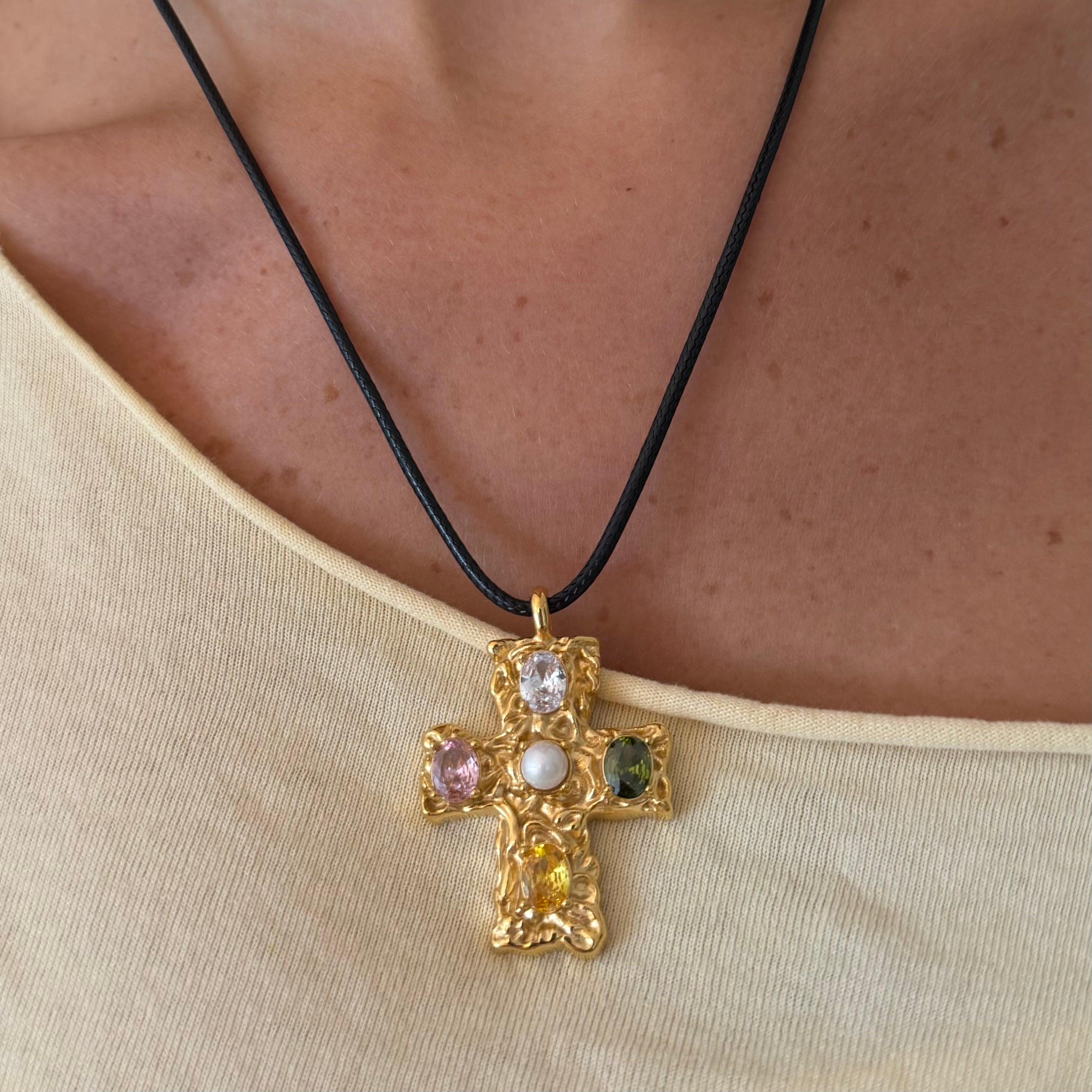 Popstar Cross Necklace - EVRYJEWELS