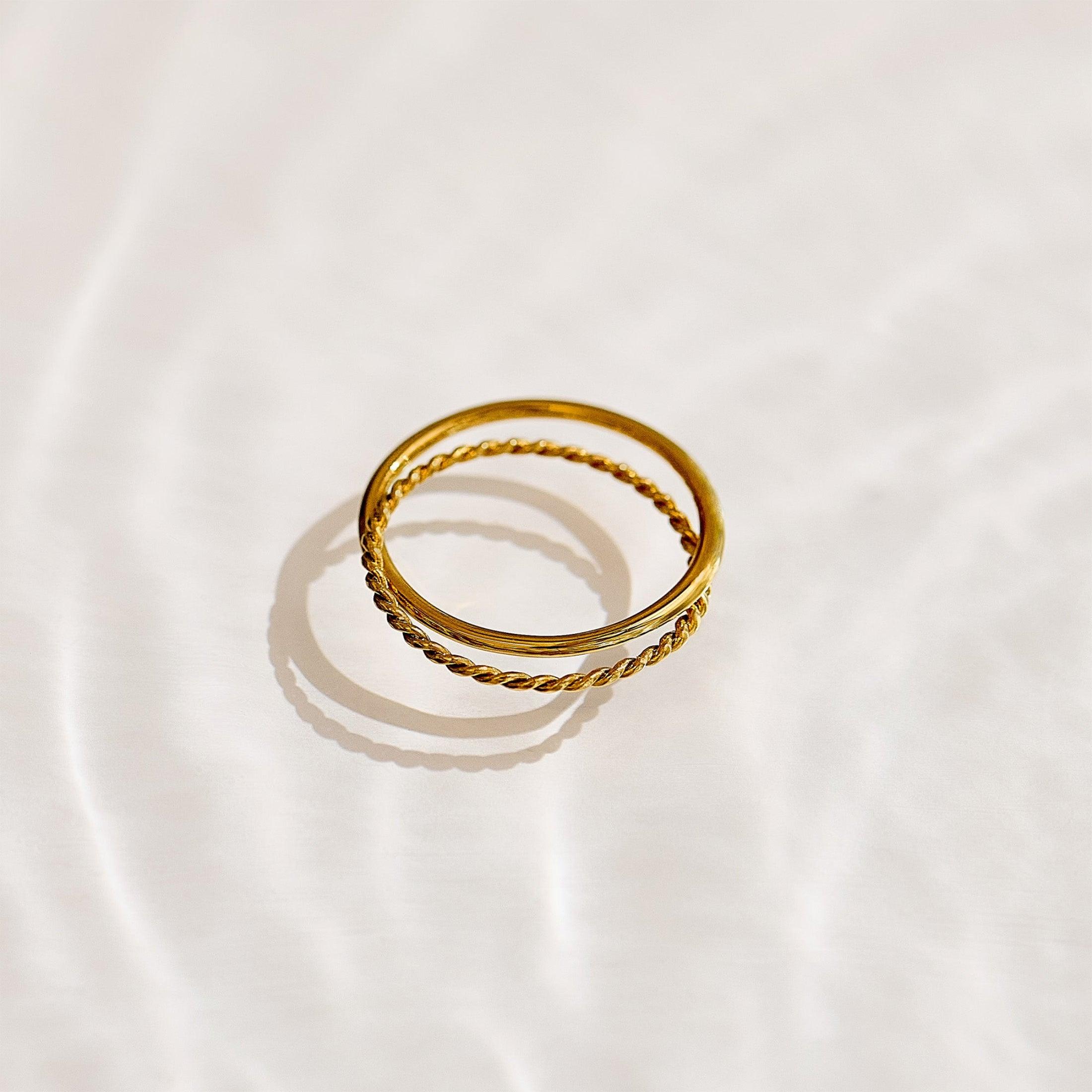 Linked Ring