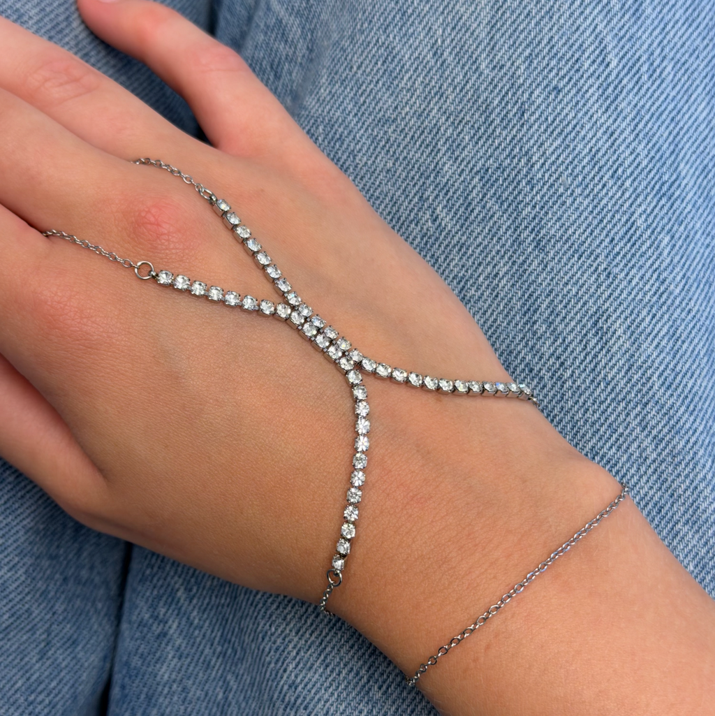 Frosted Tennis Hand Chain - EVRYJEWELS