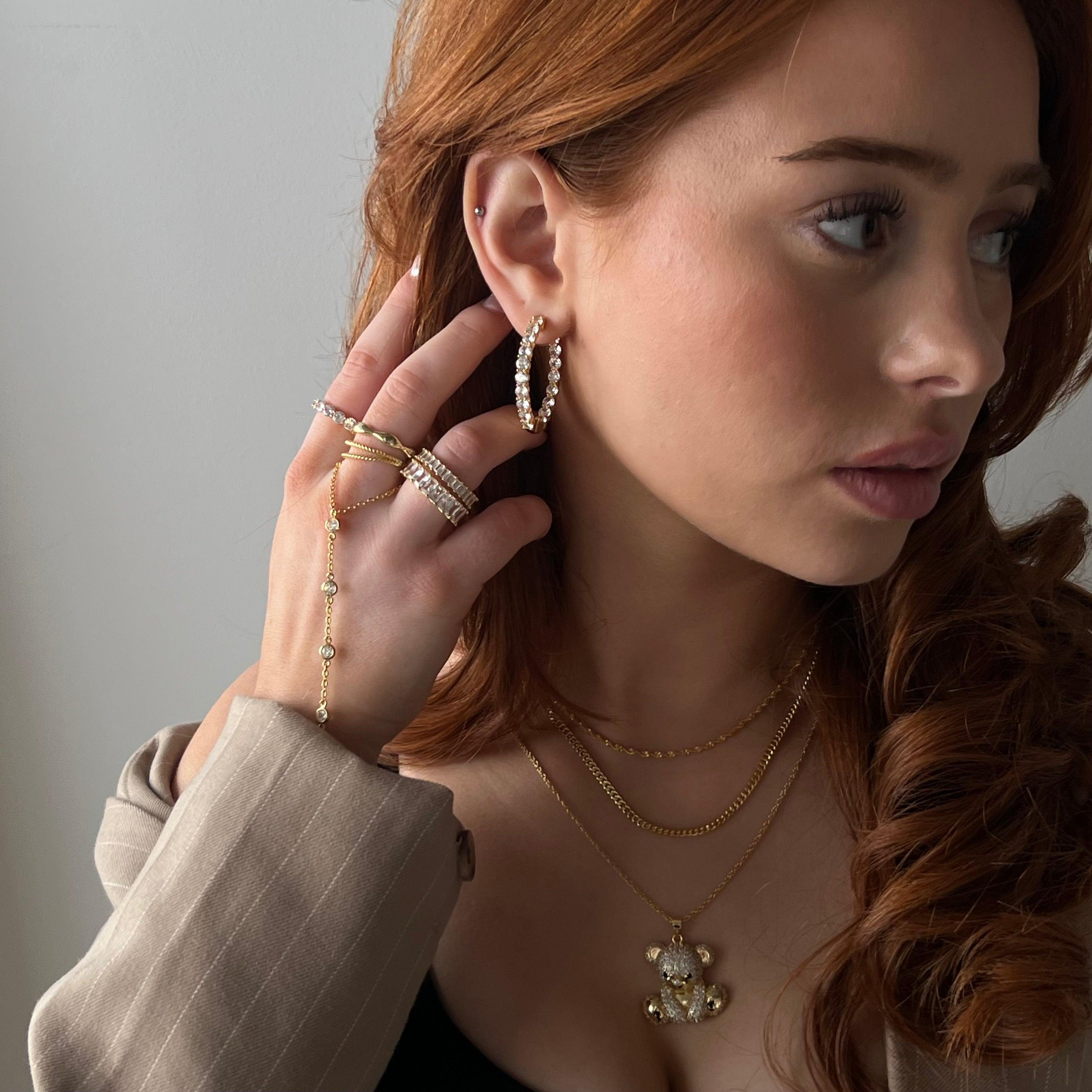 Viral Hand Chains: Anti Tarnish Waterproof