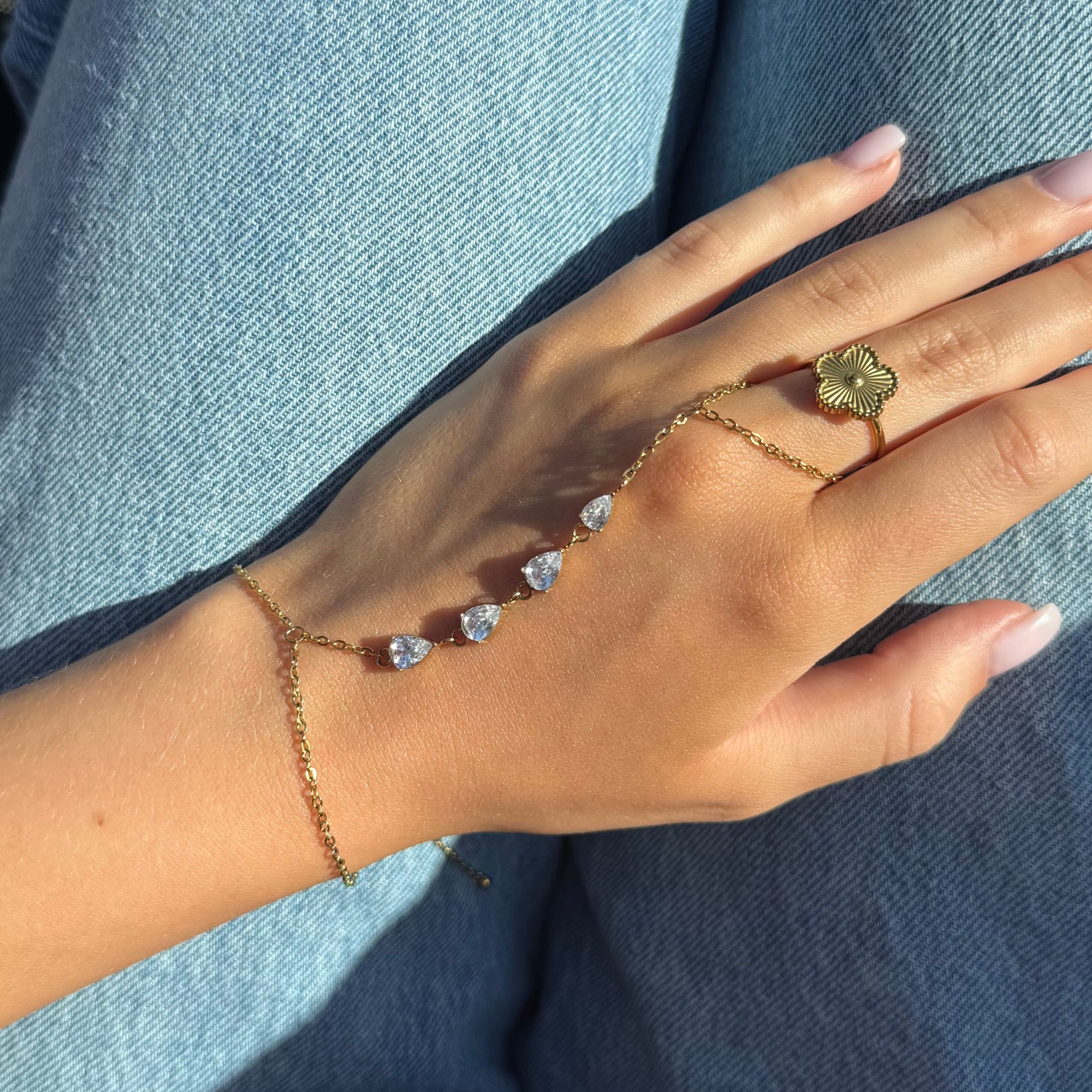 Glow Girl Hand Chain - EVRYJEWELS